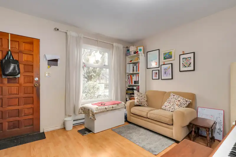 3135 3137 HEATHER STREET - photo 4 of 15