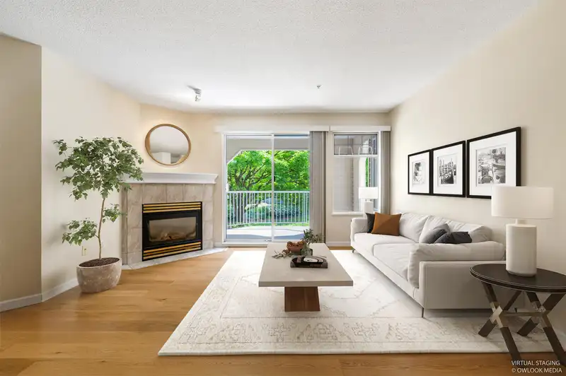120 20894 57 AVENUE - photo 1 of 22
