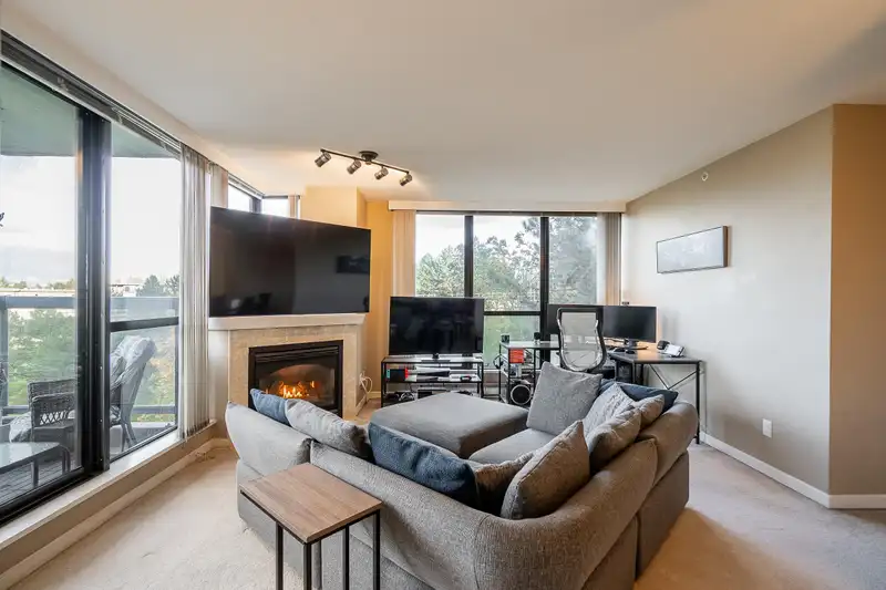 507 10899 UNIVERSITY DRIVE - photo 1 of 35