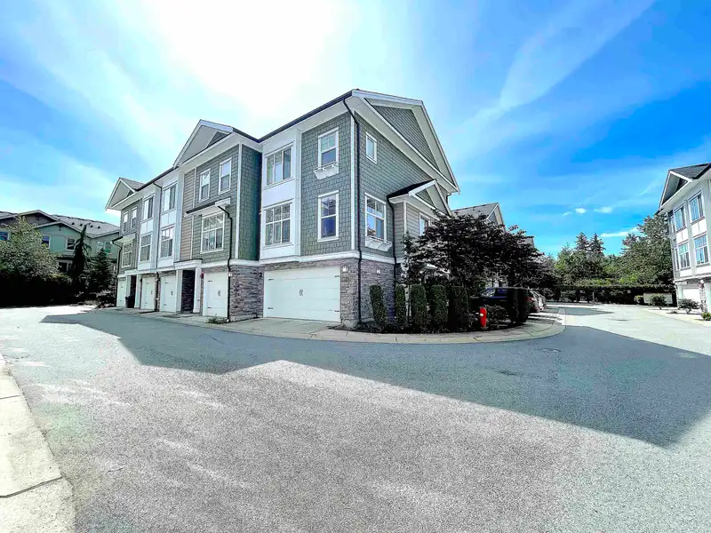 13 7686 209 STREET - photo 1 of 36