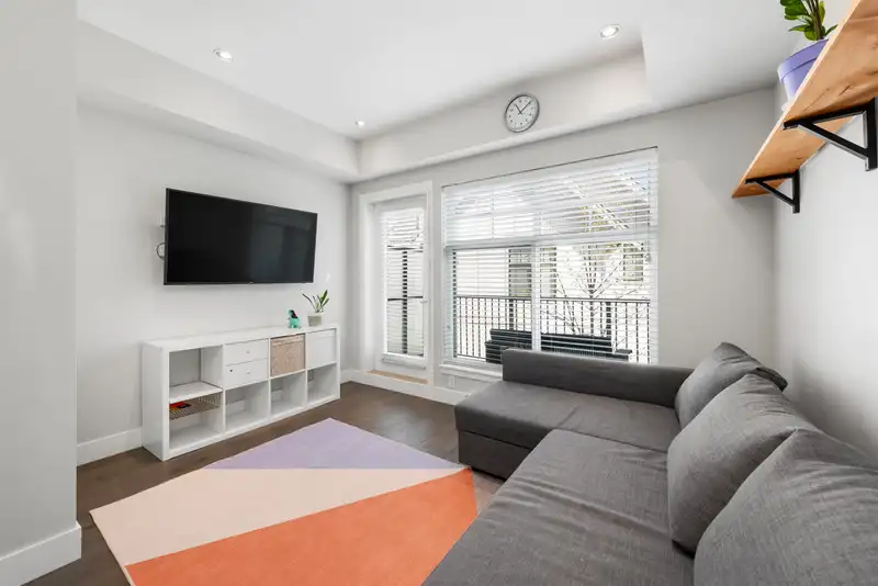 7 5152 CANADA WAY - photo 2 of 33