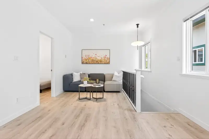 1368 E 7TH AVENUE - photo 4 of 28
