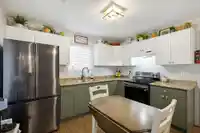 8708 PARKER COURT - thumbnail 7