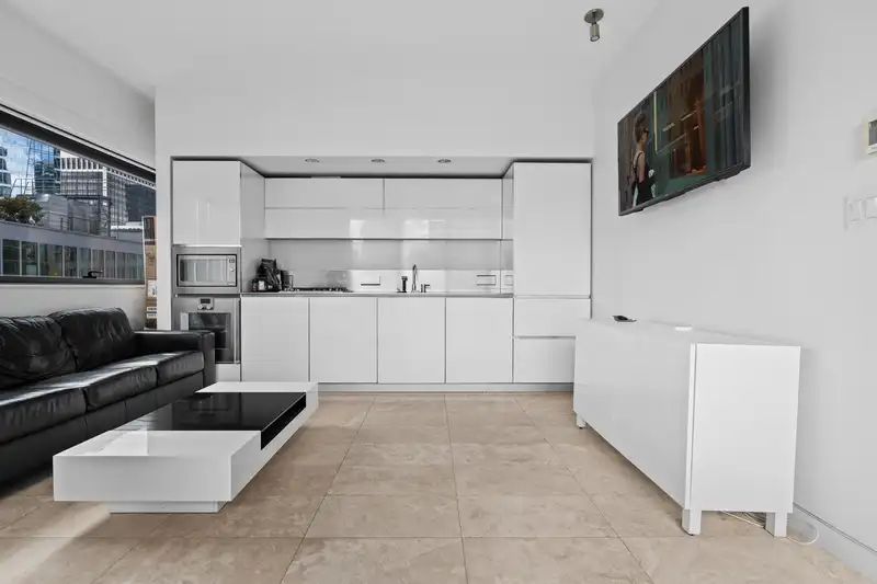 1404 838 W HASTINGS STREET - photo 3 of 28