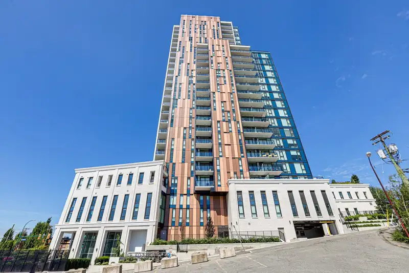 1706 901 LOUGHEED HIGHWAY - photo 1 of 25