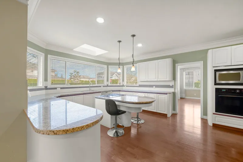 9631 DEAGLE ROAD - photo 4 of 13