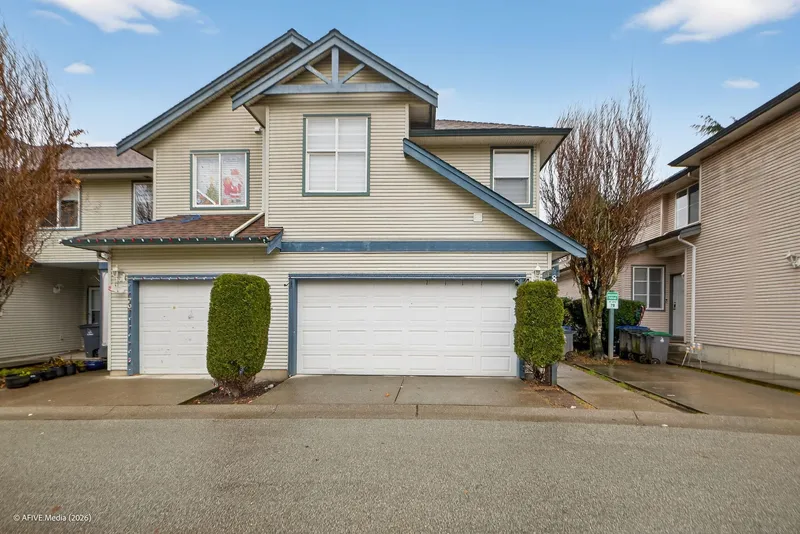 80 14468 73A AVENUE - photo 2 of 25