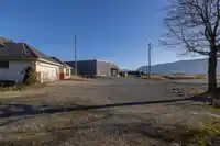 38989 NO. 4 ROAD - thumbnail 16