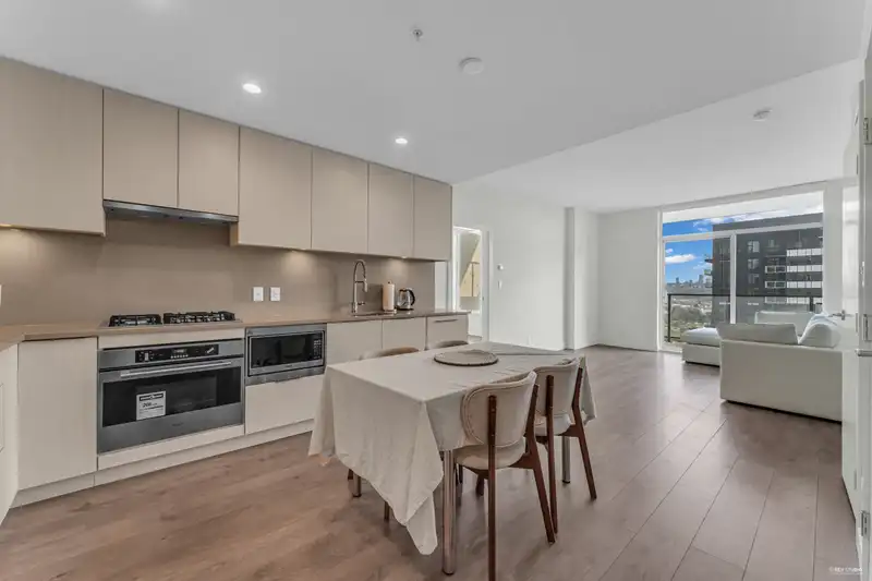 1704 4465 JUNEAU STREET - photo 4 of 24