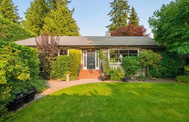 5638 MAPLE STREET - photo 1 of 16