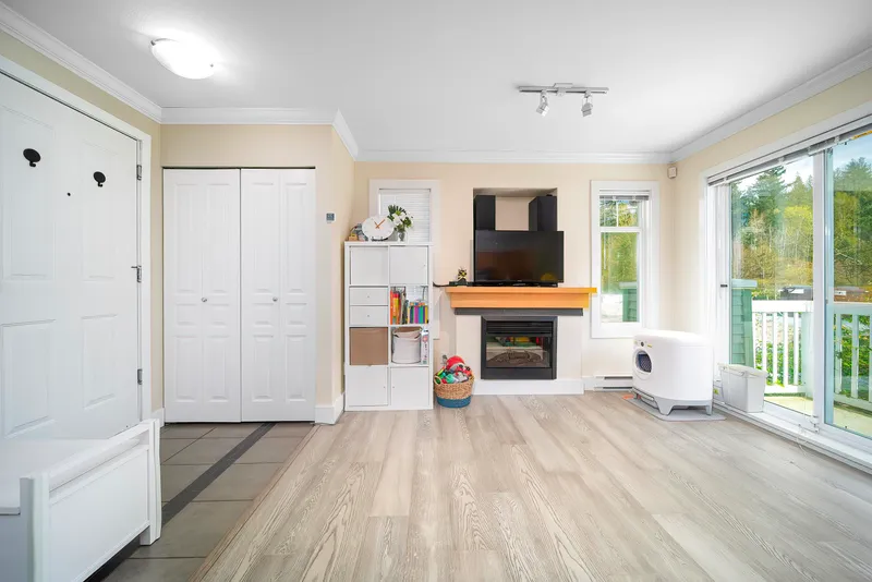 34 7428 SOUTHWYNDE AVENUE - photo 4 of 25