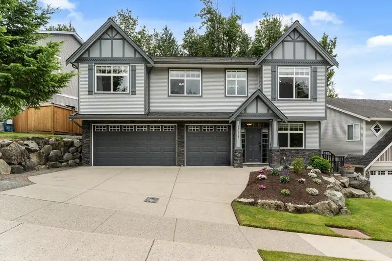 36322 WESTMINSTER DRIVE - photo 1 of 40