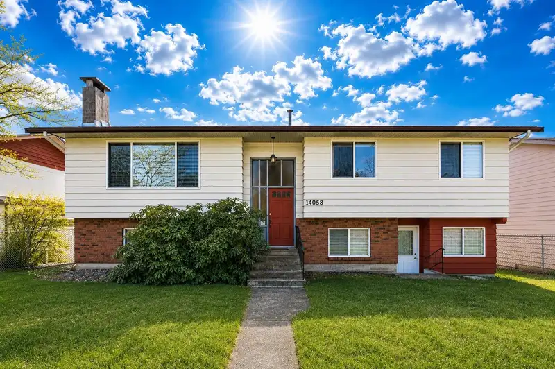 14058 72 AVENUE - photo 1 of 29
