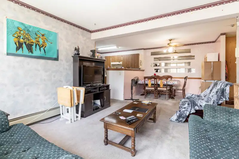 9 7115 134 STREET - photo 3 of 18
