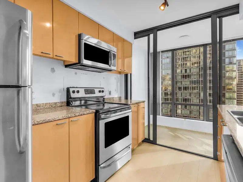 1906 1288 W GEORGIA STREET - photo 1 of 22