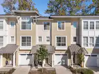 27 5551 ADMIRAL WAY - thumbnail 1