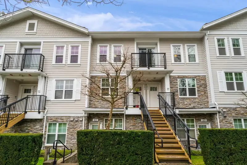 203 4135 SARDIS STREET - photo 1 of 16