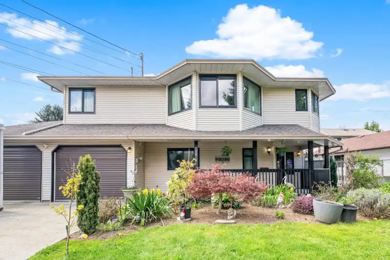 12019 206 STREET - photo 1 of 30