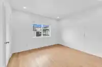 425 E 57TH AVENUE - thumbnail 9