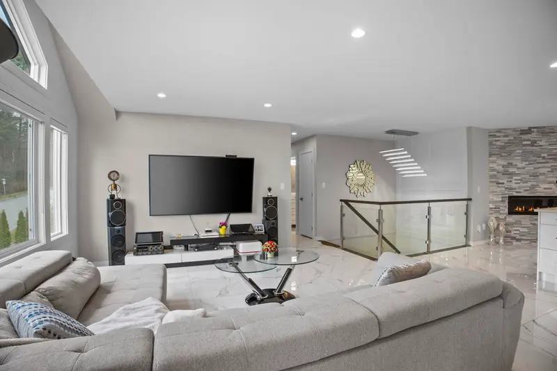 2268 NACHT AVENUE - photo 3 of 25