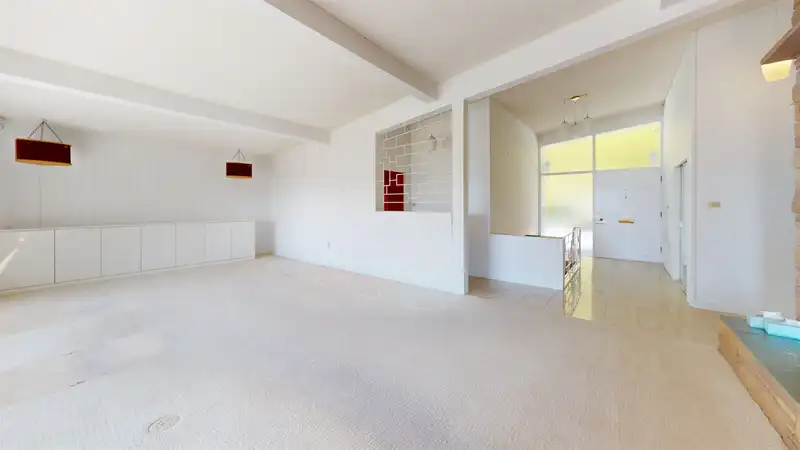 3196 THOMPSON PLACE - photo 3 of 40