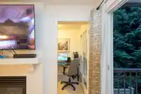 263 1100 E 29TH STREET - thumbnail 3