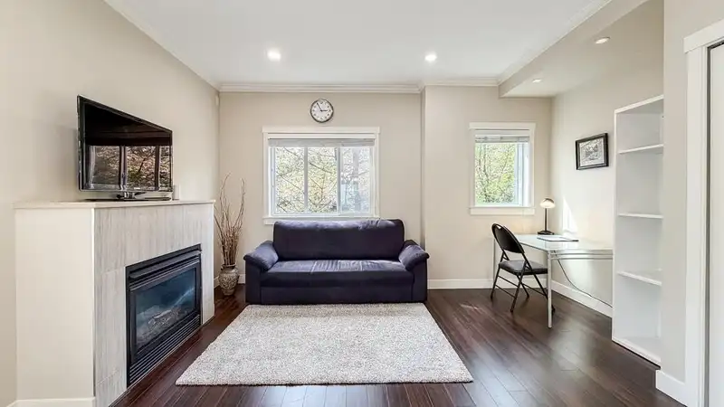 24 9811 FERNDALE ROAD - photo 2 of 28