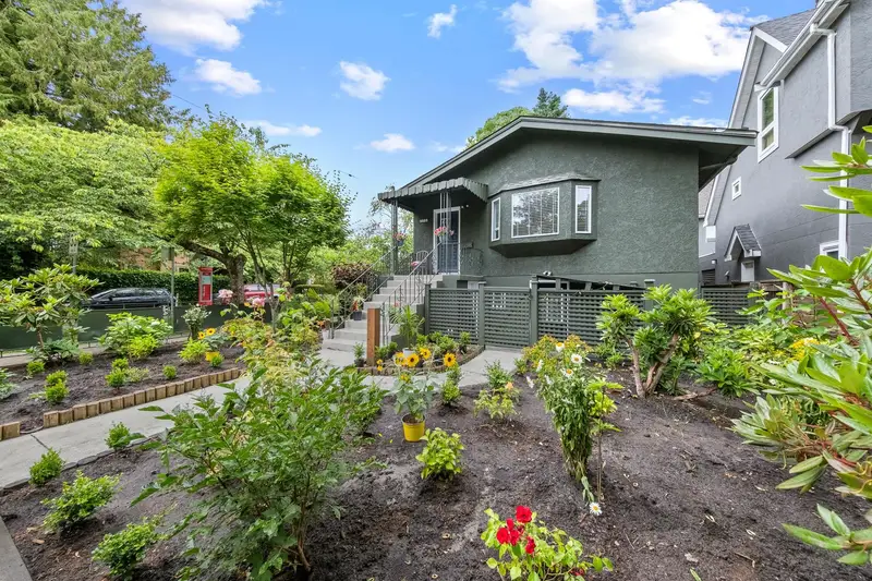 3099 W 6TH AVENUE - photo 3 of 23