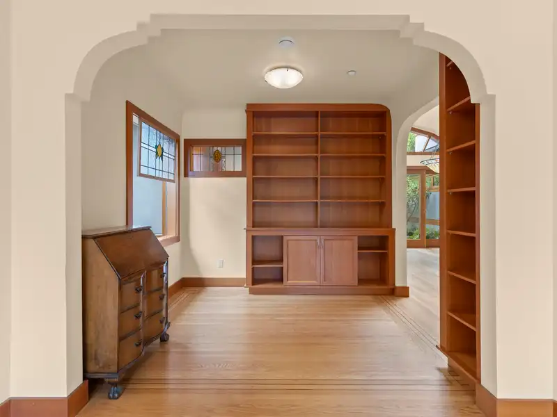 4055 W 35TH AVENUE - photo 3 of 17