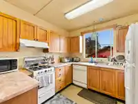 3017 E 17TH AVENUE - thumbnail 9