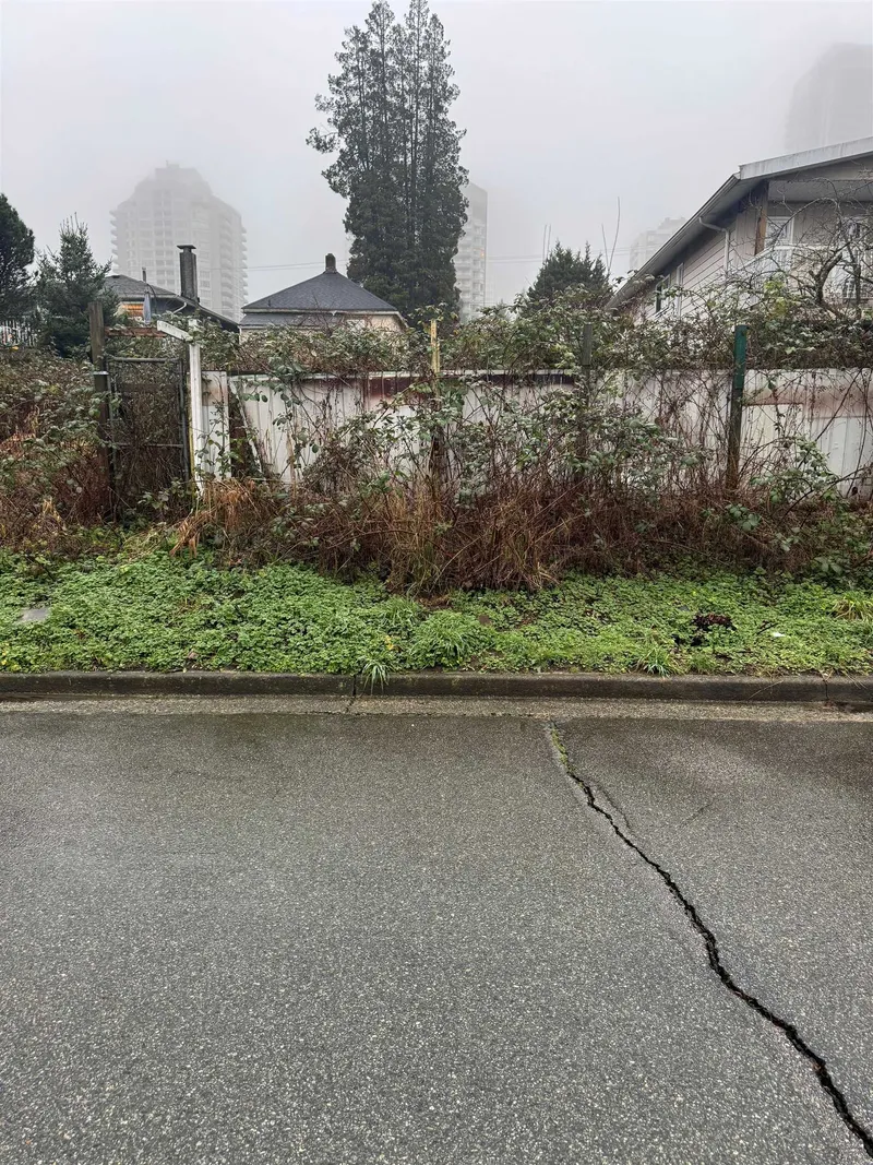 4811 MAITLAND STREET - photo 2 of 4