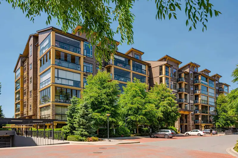 124 8067 207 STREET - photo 1 of 40