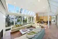 5202-5210 MARINE DRIVE - thumbnail 11