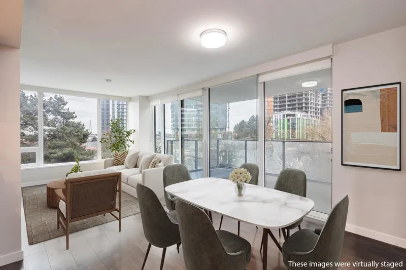 402 8238 LORD STREET - photo 1 of 25