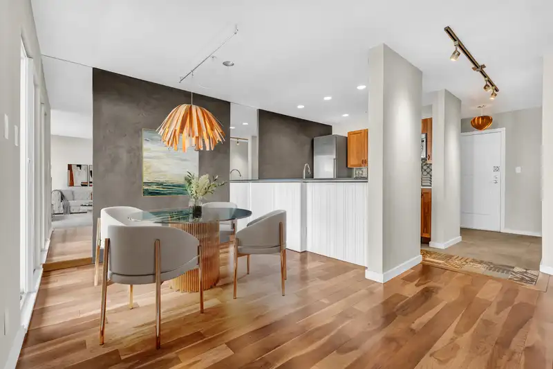 311 1230 HARO STREET - photo 3 of 35