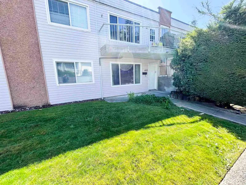 603 11901 89A AVENUE - photo 2 of 20
