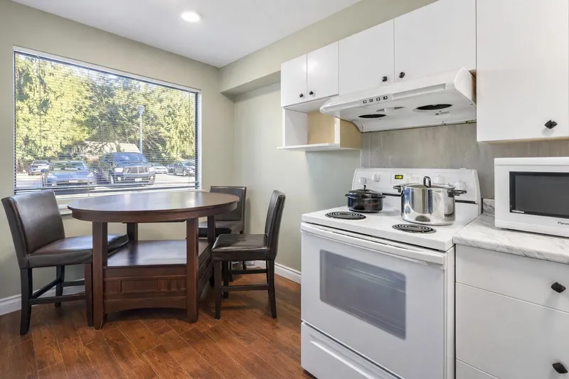 38 32310 MOUAT DRIVE - photo 3 of 21