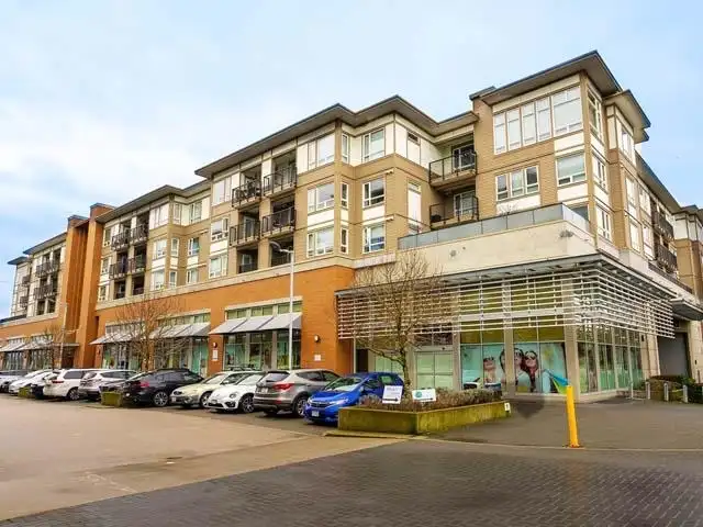 319 12339 STEVESTON HIGHWAY - photo 1 of 29