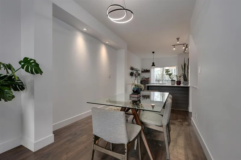 5 909 CLARKE ROAD - photo 4 of 24