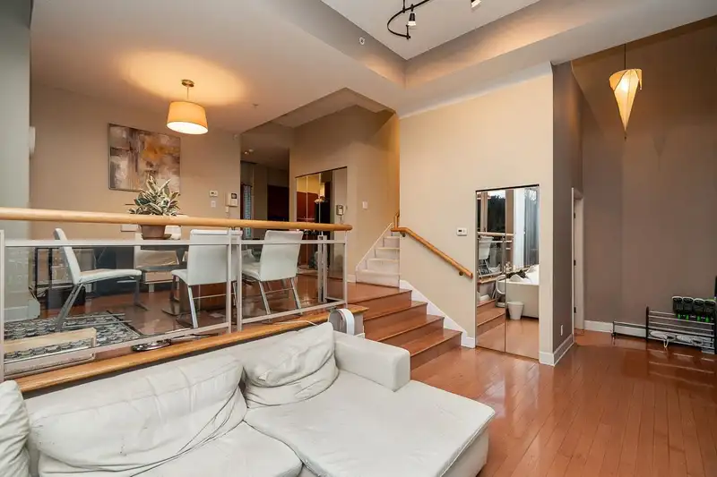 122 1228 MARINASIDE CRESCENT - photo 4 of 38