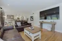 5695 185 STREET - thumbnail 19