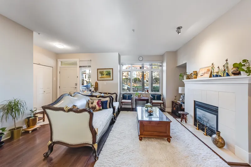 888 W 58TH AVENUE - photo 4 of 25