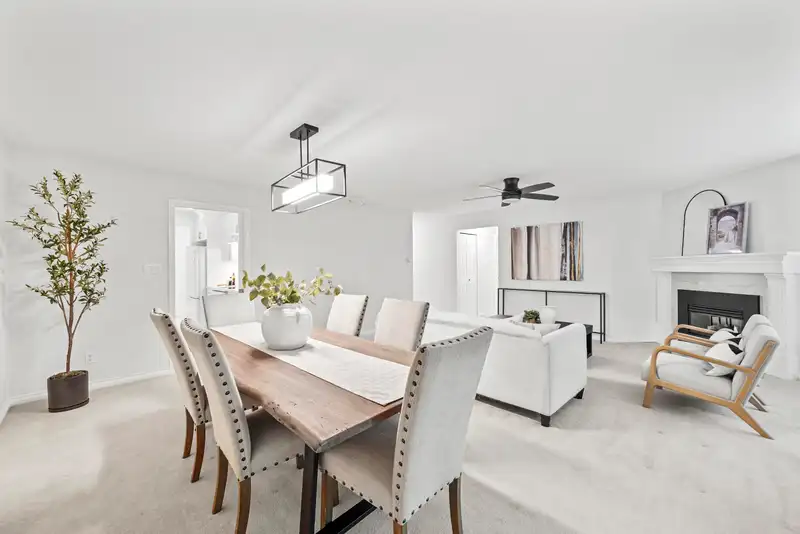 405 9119 154 STREET - photo 1 of 40