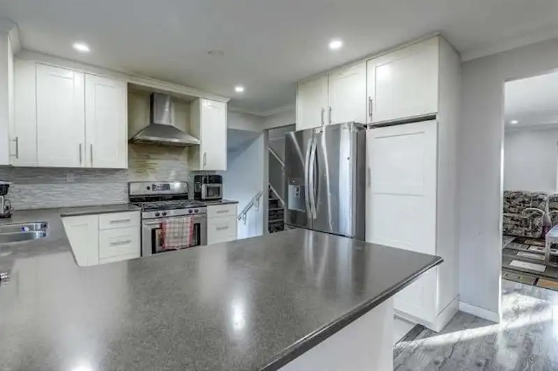 32275 CLINTON AVENUE - photo 4 of 27