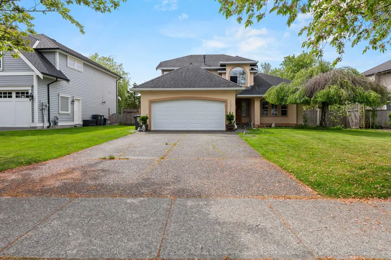 22342 OLD YALE ROAD - photo 2 of 25