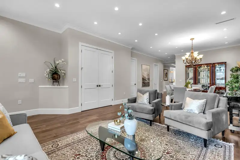 10936 162 STREET - photo 3 of 40