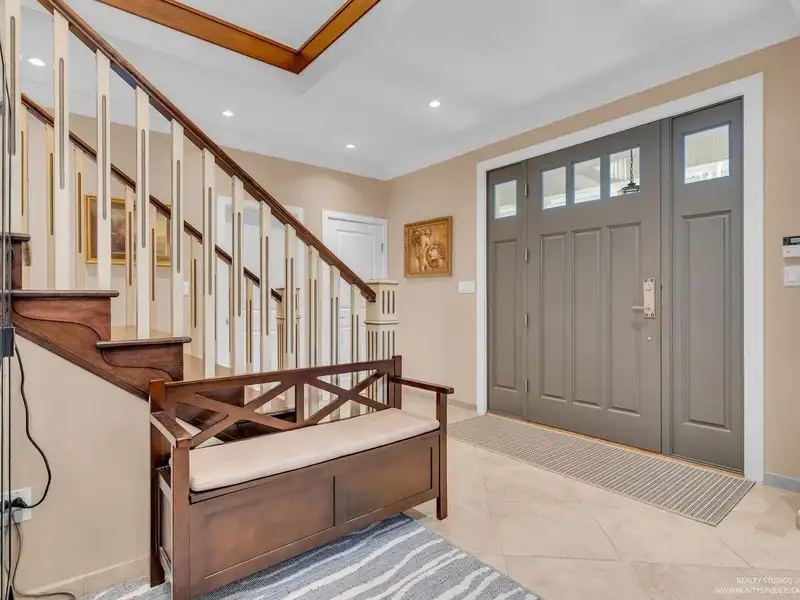 7227 BARNET ROAD - photo 4 of 40