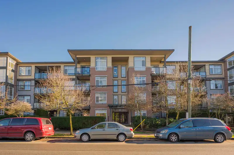 415 10788 139 STREET - photo 1 of 22