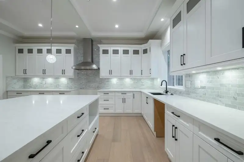 1342 FRANCIS CRESCENT - photo 4 of 40