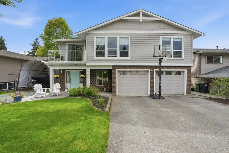 3793 SANDY HILL ROAD - photo 1 of 40